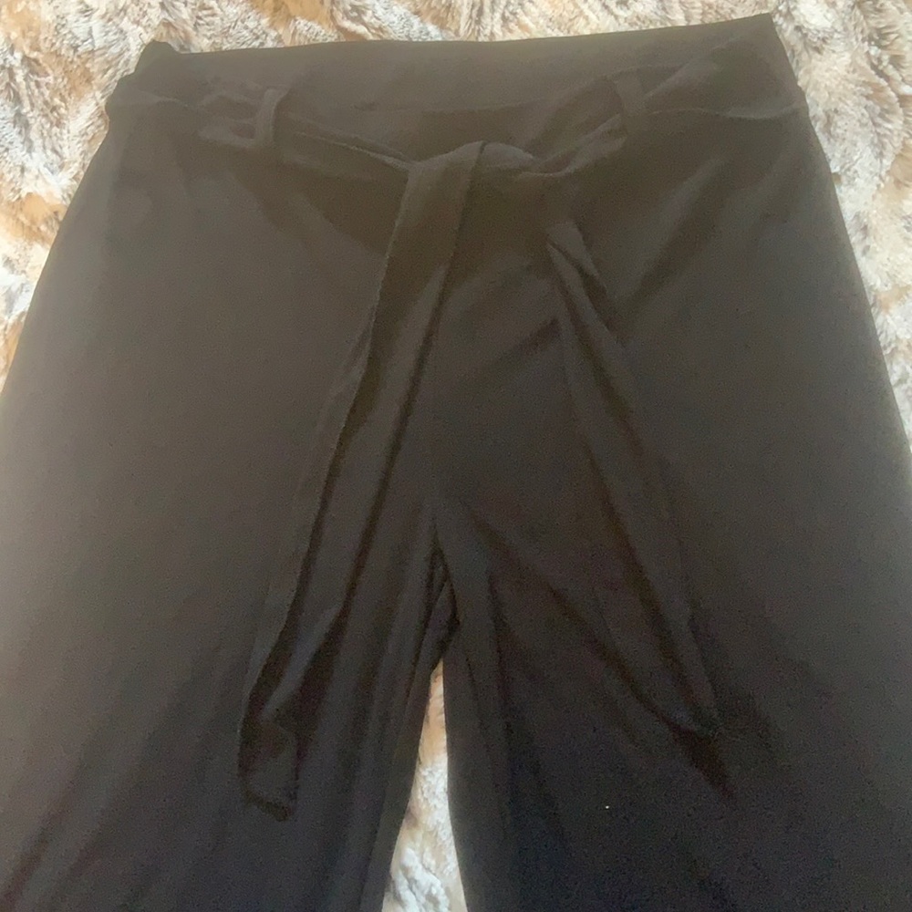 Fresh loose office style pants. Size M Ashley Blue brand